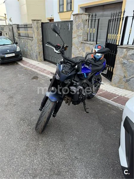 Yamaha MT-09 – Vista 2