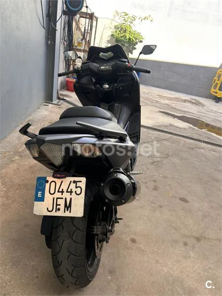 Yamaha TMAX 530 – Vista 6