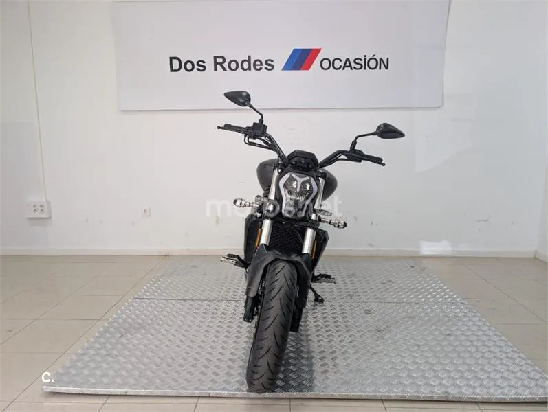 Benelli 502 C – Vista 3