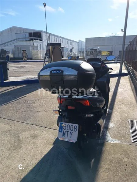 Yamaha Tricity – Vista 11