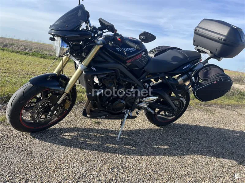 Triumph Street Triple R – Vista 13
