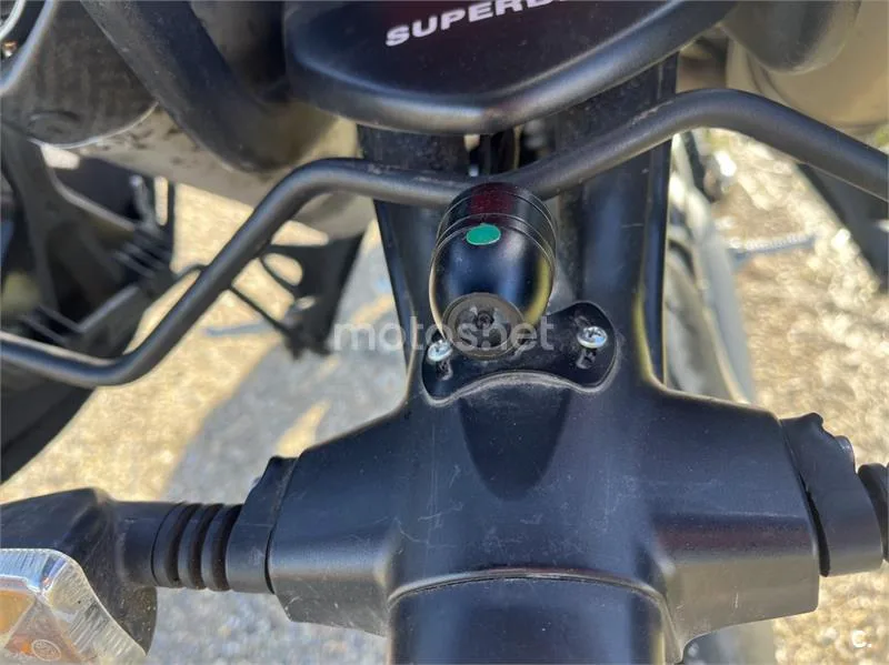Triumph Street Triple R – Vista 19