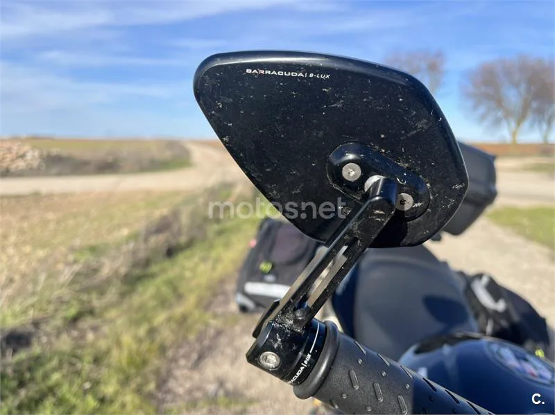 Triumph Street Triple R – Vista 22