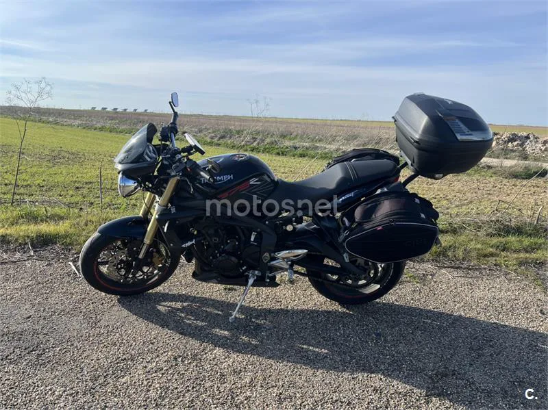 Triumph Street Triple R – Vista 4