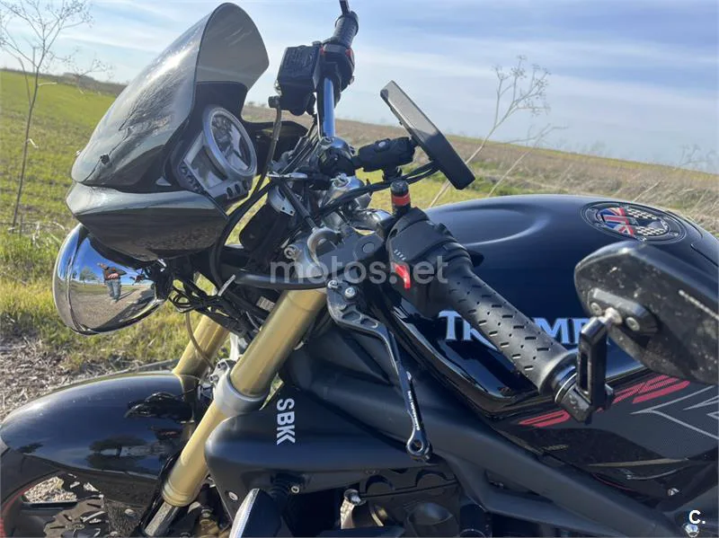 Triumph Street Triple R – Vista 5