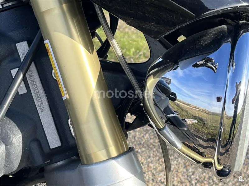 Triumph Street Triple R – Vista 10