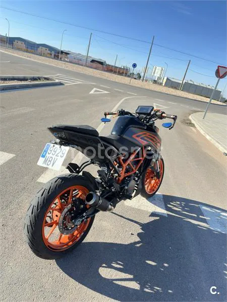 KTM 125 – Vista 2