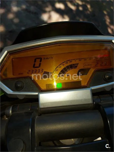 Kawasaki Z 1000 – Vista 6