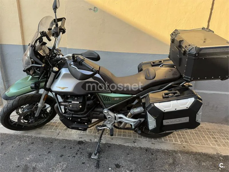 Moto Guzzi V85 TT - Vista 5