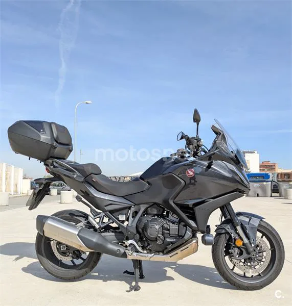 Honda NT1100 – Vista 8