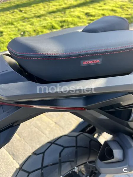 Honda X-ADV – Vista 4