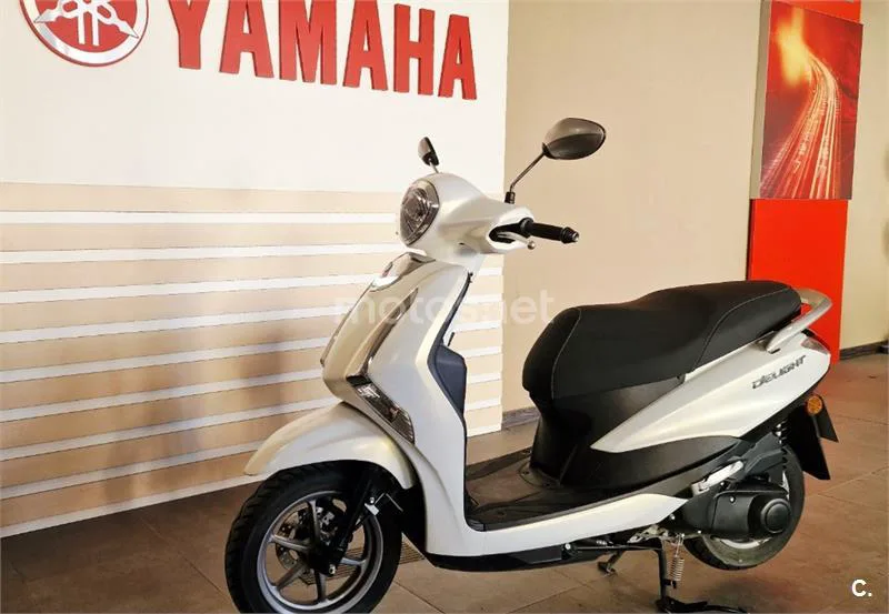 Yamaha D'elight 125 – Vista 9