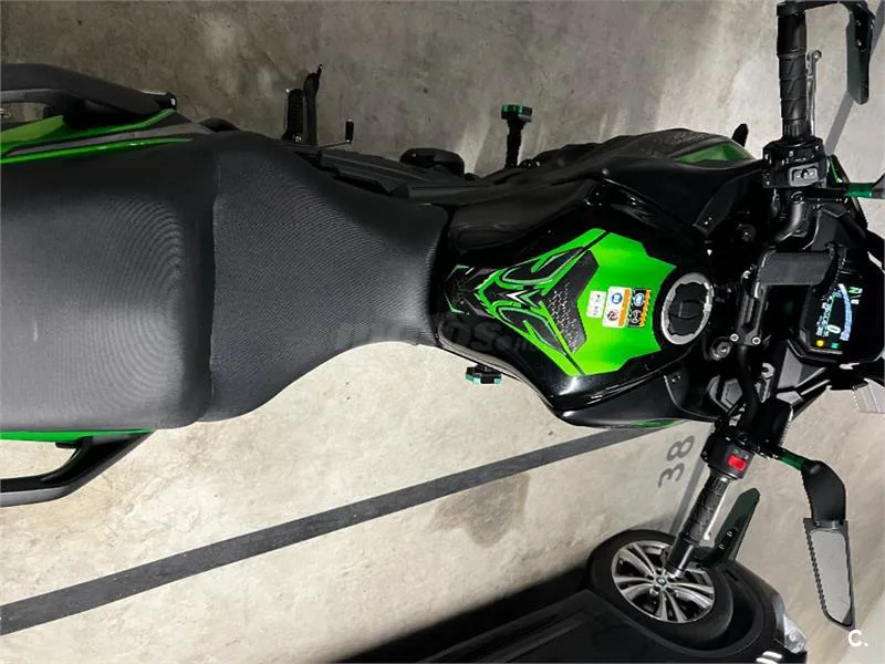 Kawasaki Versys – Vista 4