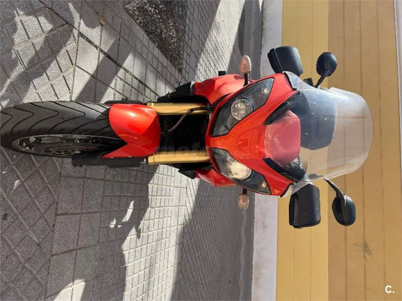 Triumph Tiger 1050 SE – Vista 3