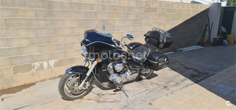 Suzuki Intruder M1800R – Vista 2