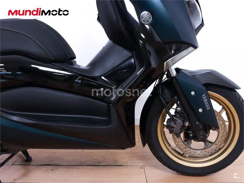 Yamaha TMAX – Vista 29