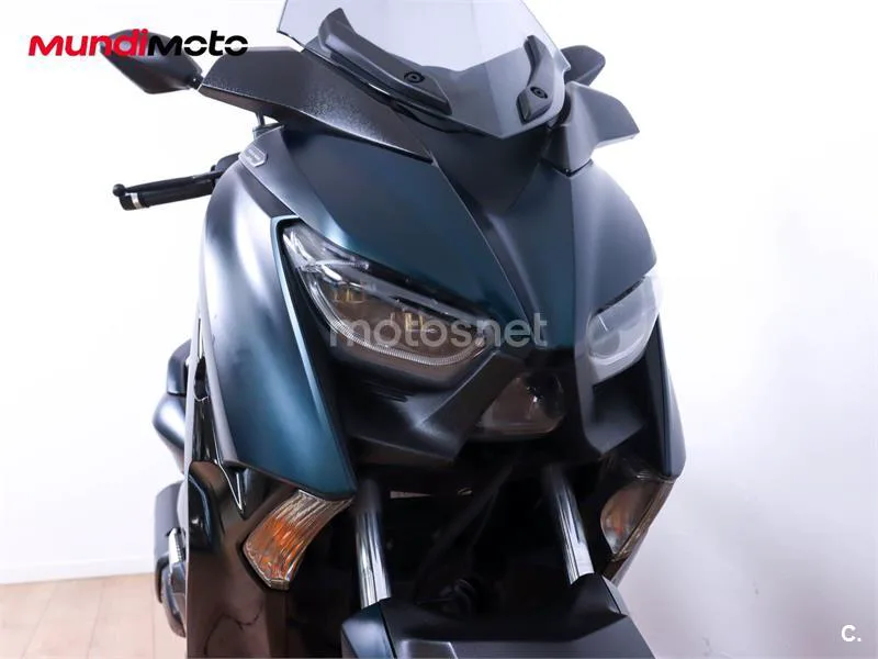 Yamaha TMAX – Vista 5