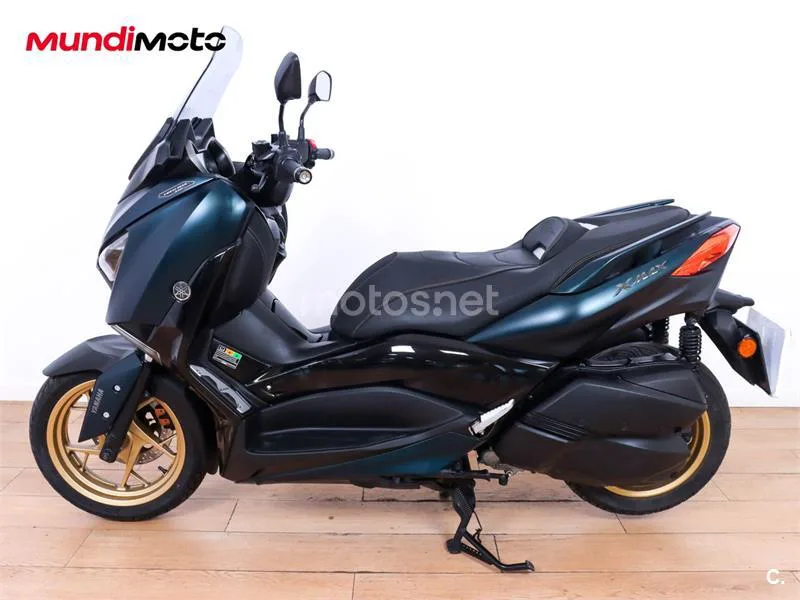 Yamaha TMAX – Vista 6