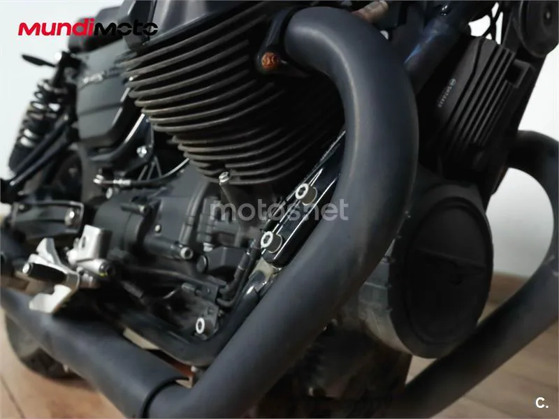 Moto Guzzi V9 – Vista 13