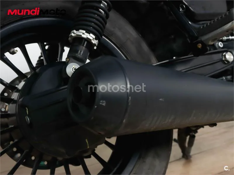 Moto Guzzi V9 – Vista 15