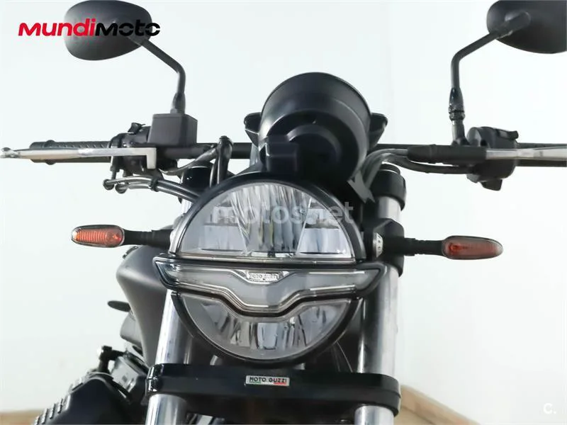 Moto Guzzi V9 – Vista 5