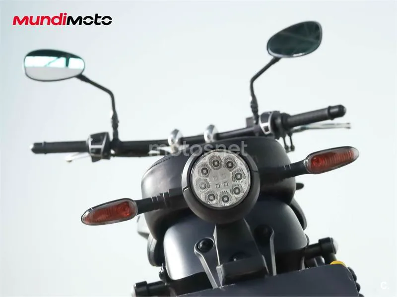 Moto Guzzi V9 – Vista 9