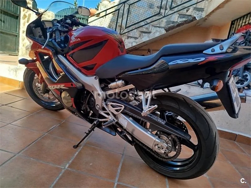 Honda CBR 600 F – Vista 17