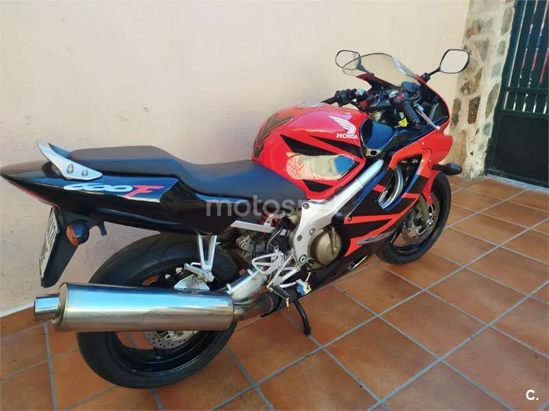 Honda CBR 600 F – Vista 3