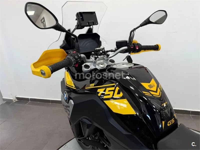 BMW F 750 GS – Vista 11