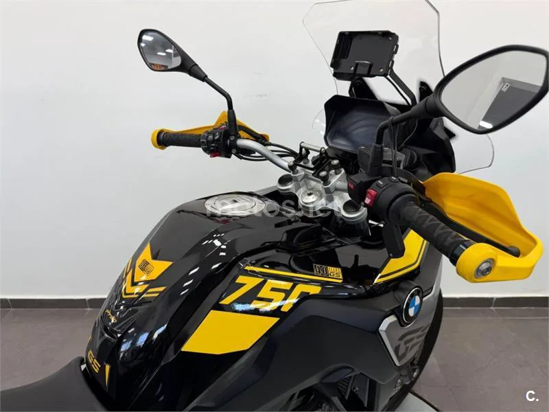 BMW F 750 GS – Vista 7