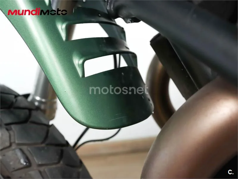 Moto Guzzi V85 TT – Vista 22