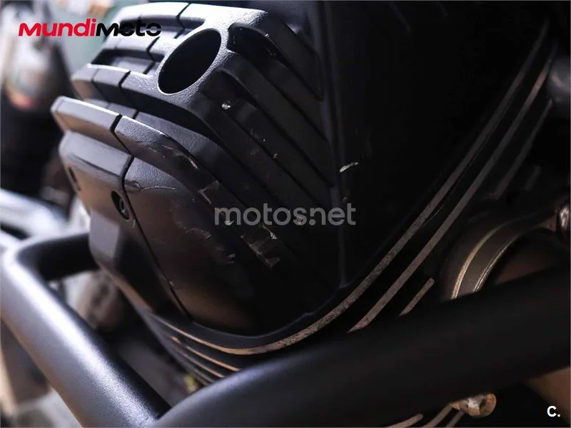Moto Guzzi V85 TT – Vista 25
