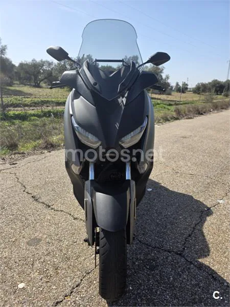 Yamaha XMAX 300 – Vista 2