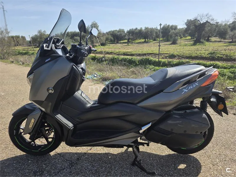 Yamaha XMAX 300 – Vista 6