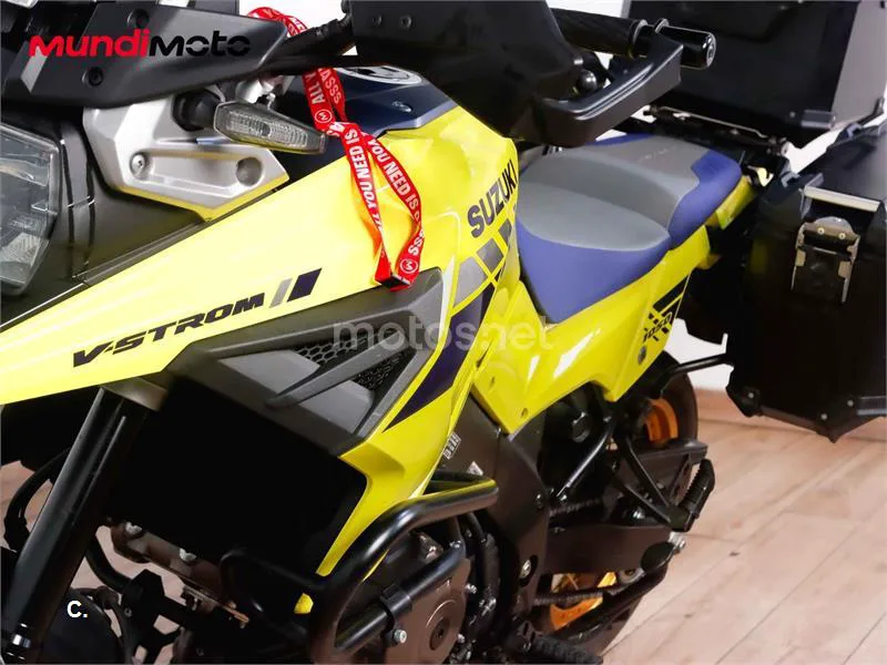Suzuki V-Strom 1050 – Vista 10