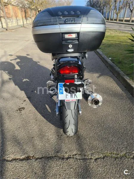 Suzuki Bandit 650 S – Vista 6