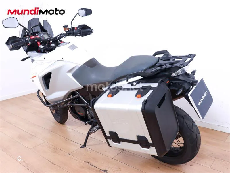 KTM 1290 Super Adventure – Vista 8