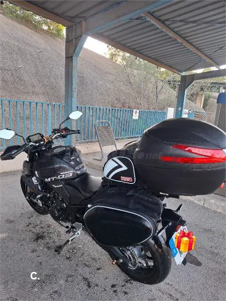 Yamaha MT-03 – Vista 3