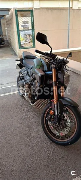 Honda CB 650 R – Vista 7
