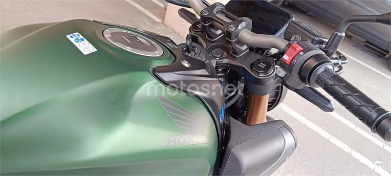 Honda CB 650 R – Vista 8