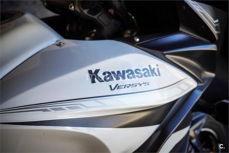 Kawasaki Versys – Vista 6