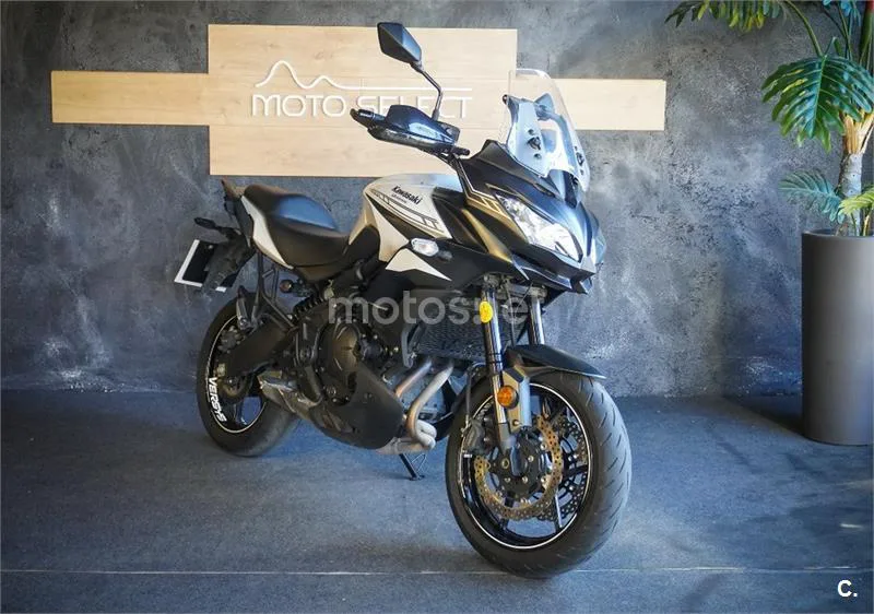 Kawasaki Versys – Vista 7