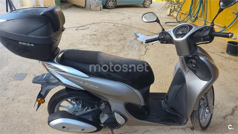 Honda SH125i – Vista 5