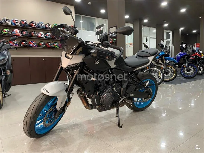 Yamaha MT-07 - Vista 4