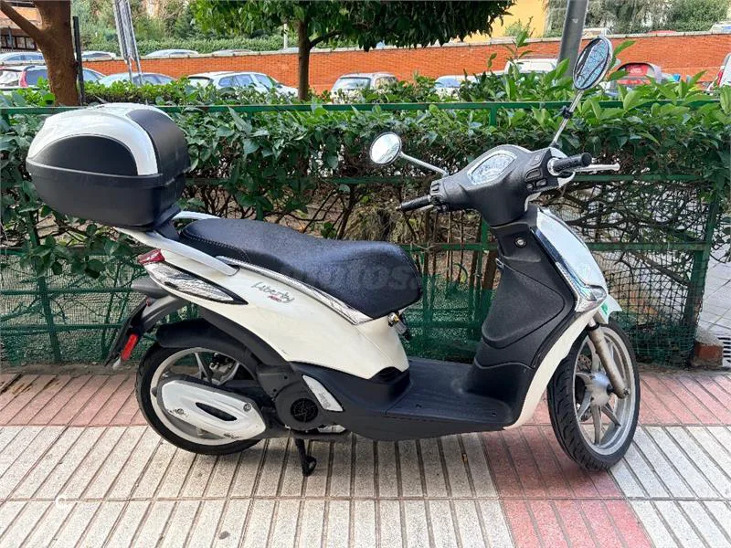 Piaggio Liberty 125 – Vista 3