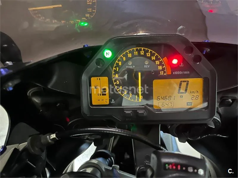 Honda CBR600RR - Vista 8