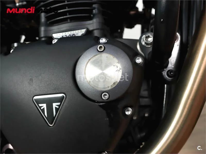 Triumph Speed Twin 1200 – Vista 24