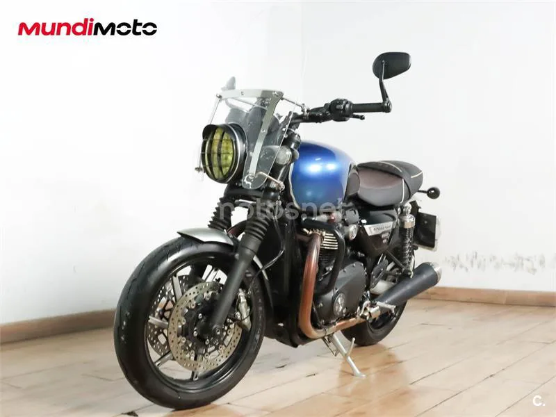 Triumph Speed Twin 1200 – Vista 7