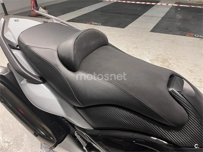 Yamaha TMAX 530 – Vista 12