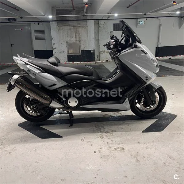 Yamaha TMAX 530 – Vista 5